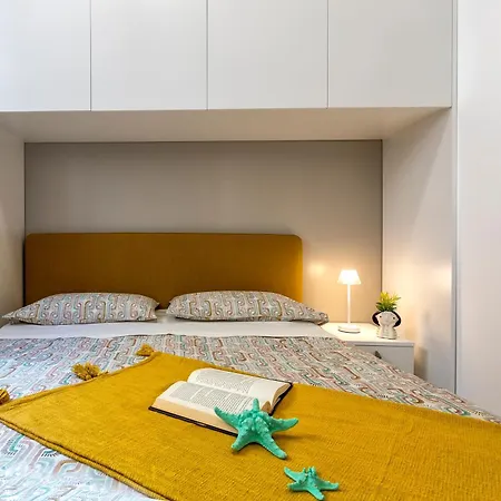 Luxury Sofia Apartamento *