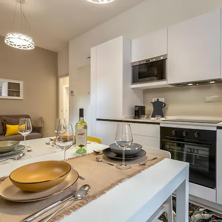 Luxury Sofia Apartment Alghero