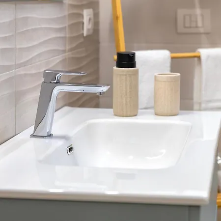 Luxury Sofia * ألغيرو