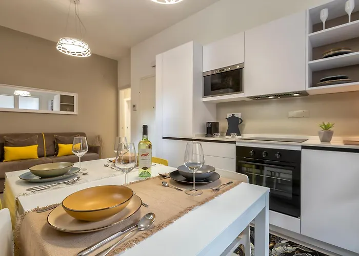 Luxury Sofia Апартаменты Альгеро